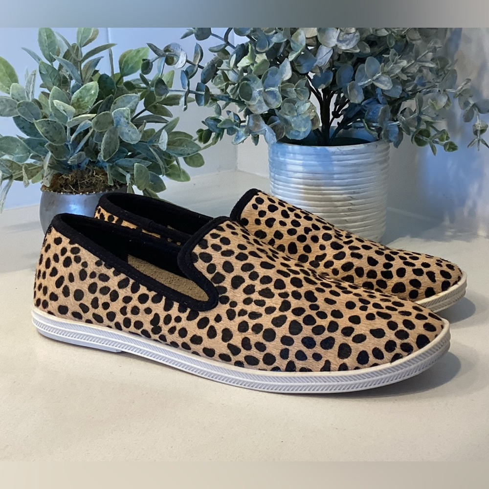 Gianni Bini Cheetah Leopard Print Slip-On Shoes Size 7.5